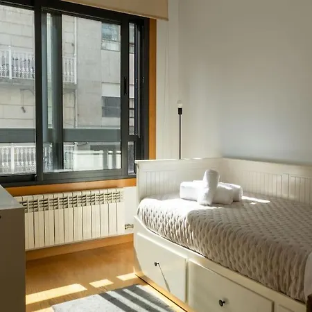 Centro 3hab Parking Incluido & Wifi 5pax ツ By Rias Baixas * ויגו