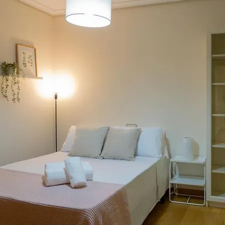 Apartamento Centro 3hab Parking Incluido & Wifi 5pax ツ By Rias Baixas