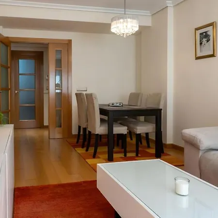 Centro 3hab Parking Incluido & Wifi 5pax ツ By Rias Baixas ויגו