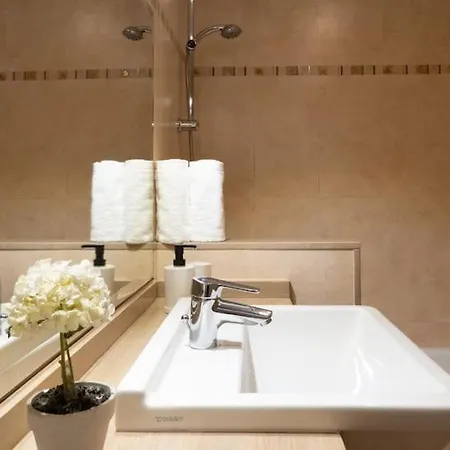 Centro 3hab Parking Incluido & Wifi 5pax ツ By Rias Baixas *